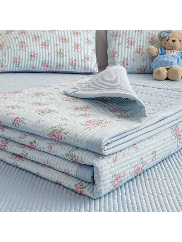 A Class Knitted Quilted Bedspread Floral Soft Breathable Blanket for Bed Dorm Room