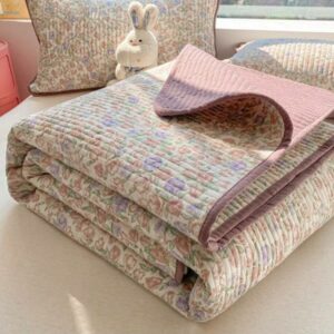 Cloud Feel Quilted Bedspread Double Layer Floral Soft Blanket for Bed Sofa Room Camping