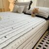1pc Quilted Knitted Cloud Feel Printed Padded Bedspread Modern Style Floral Pattern Soft Comfortable Breathable All Season Use Washable Multipurpose For Bedroom Guest Room Hotel Bed Sofa Camping Pill (2)