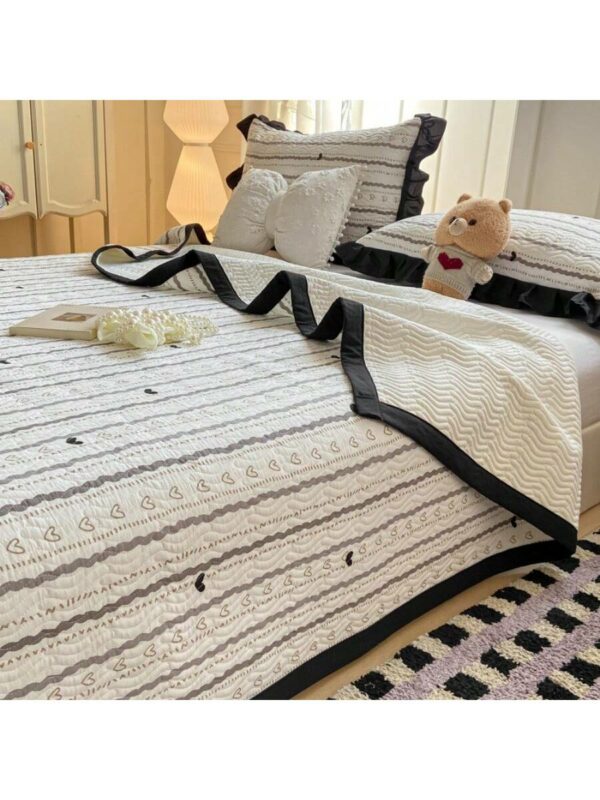 Quilted Knitted Cloud Feel Bedspread Floral Soft Blanket for Bed Sofa Room Camping
