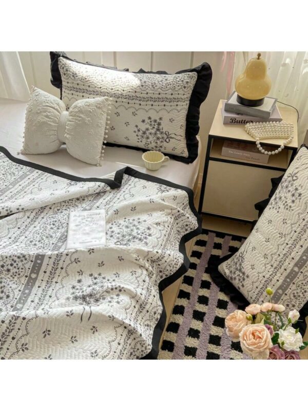 Quilted Knitted Cloud Comforter Floral Soft Breathable Blanket for Bed Sofa Room