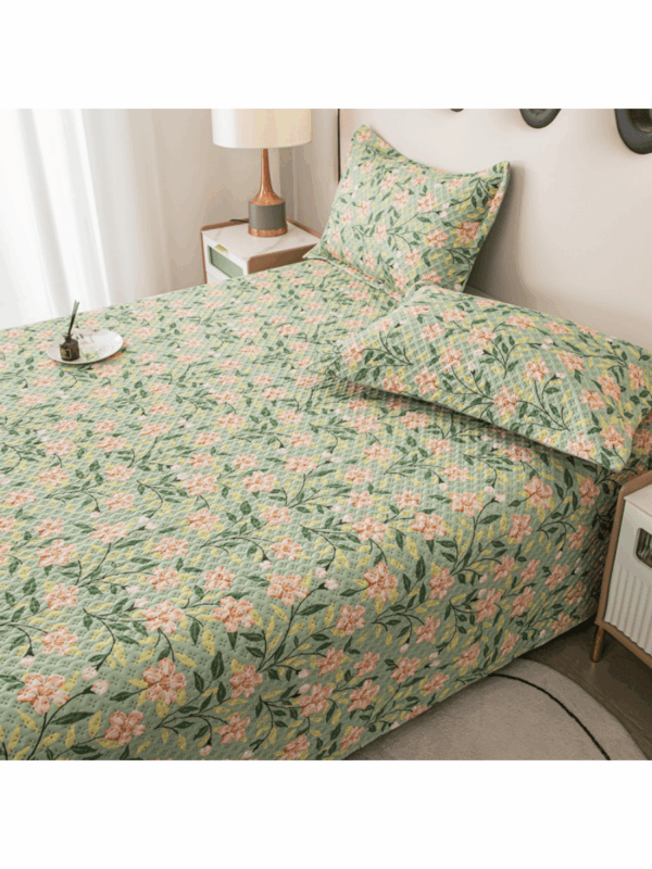 Ultrasound Quilted Floral Bedspread Soft Breathable Blanket for Bed Sofa Camping Room