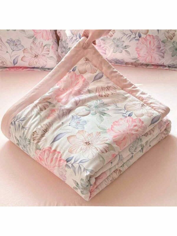 Washed Cotton Quilted Comforter Floral Soft Breathable Quilt for Bed Sofa Room