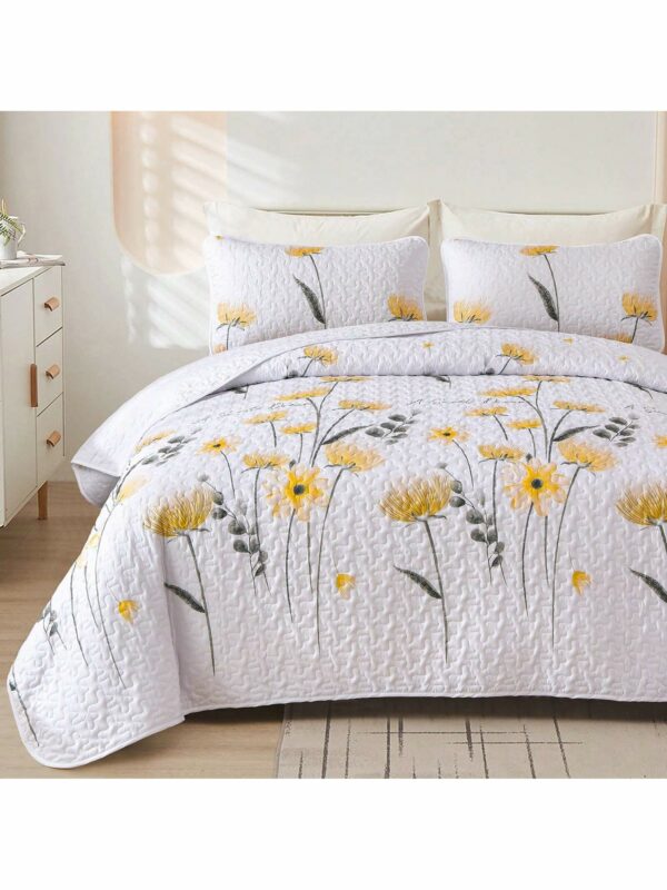 3 Piece Boho Quilt Set Floral Patchwork Soft Microfiber Bedding for All Season Bed Use
