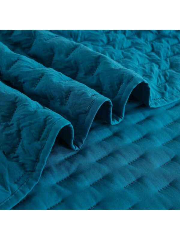 3 Pieces Teal Blue Quilt Set Embossed Design With Pillow